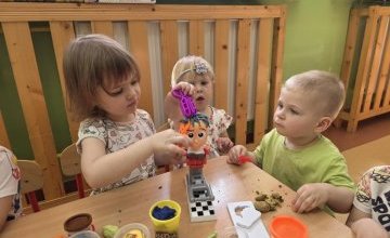 Sensoplastyczne zabawy z ciastoliną - Grupa Misie