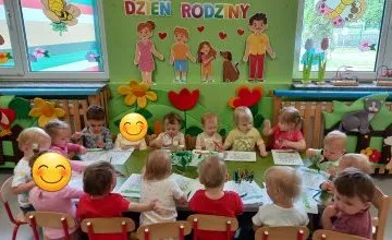 Dzień Rodziny w grupach Wiewiórek i Pszczółek 