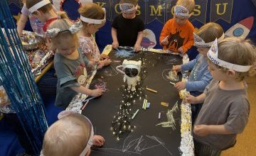 Dzień Kosmosu - starszaki z grupy Pszczółek i Wiewiórek 