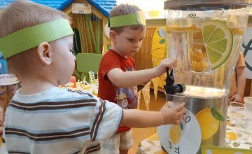 Lemoniada - grupa Wiewiórek i Pszczółek