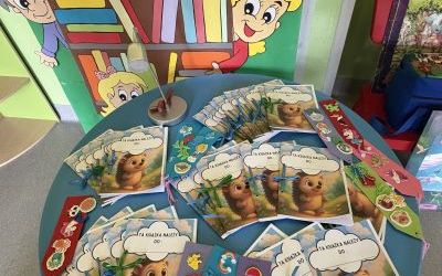 Dzień Bibliotekarza grupa Pszczółek (4)