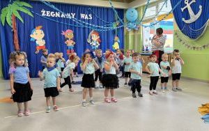 Zakończenie roku - grupa Pszczółek oraz Biedronek (1)