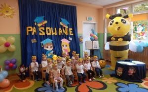 Pasowanie na Żłobkowicza - grupa Pszczółek (1)
