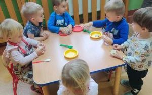 Zajęcia sensoryczne - grupa Misie (5)