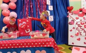 Walentynki - grupa Pszczółek (2)