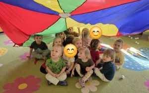 Miniony tydzień - grupa Pszczółek: tydzień małych odkrywców  (3)