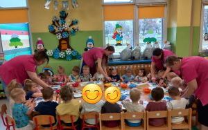 Miniony tydzień - grupa Pszczółek: Tydzień pełen kolorów (4)