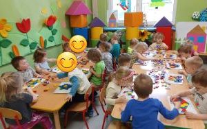 Miniony tydzień - grupa Pszczółek: Tydzień pełen kolorów (10)