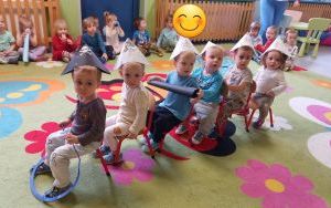 Miniony tydzień - grupa Pszczółek: Tydzień pełen kolorów (8)