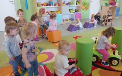 Miniony tydzień - grupa Pszczółek: Tydzień pełen pomysłów i działań (3)