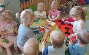 Miniony tydzień - grupa Pszczółek: Tydzień pełen pomysłów i działań (5)