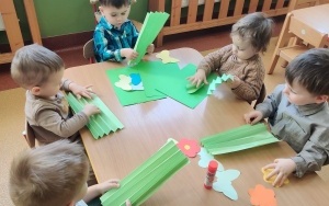 Dzień Kobiet - grupa Misie (10)