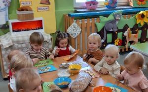 Dzień Chleba w grupie Pszczółek (16)