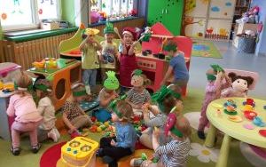 Miniony tydzień - grupa Pszczółek: Tydzień wesołych aktywności (5)