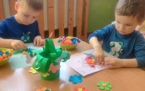 Miniony tydzień - grupa Misie: Tydzień pełen pomysłów i działań (15)