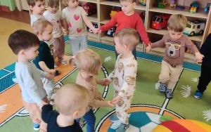 Miniony tydzień - grupa Misie: Tydzień wspólnej zabawy (1)