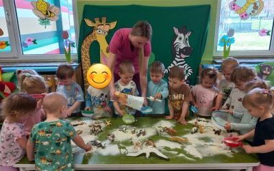 Miniony tydzień - grupa Pszczółek: tydzień małych odkrywców  (4)