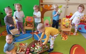 Miniony tydzień - grupa Pszczółek: Tydzień pełen pomysłów i działań (2)