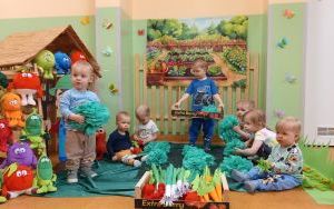 Miniony tydzień - grupa Pszczółek: Tydzień pełen pomysłów i działań (5)