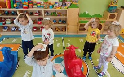 Miniony tydzień - grupa Misie: Tydzień pełen pomysłów i działań (4)