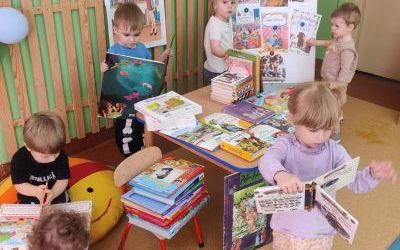 Dzień Książki w grupie Misie (8)