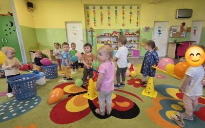 Miniony tydzień - grupa Pszczółek: Tydzień pełen kolorów (5)