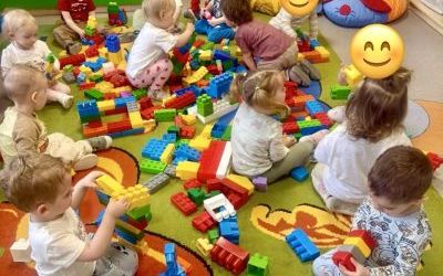 Miniony tydzień - grupa Pszczółek: Tydzień pełen kolorów (7)