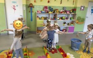 Miniony tydzień - grupa Pszczółek: Tydzień pełen kolorów (10)