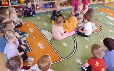 Miniony tydzień - grupa Misie: Tydzień pełen kolorów (6)