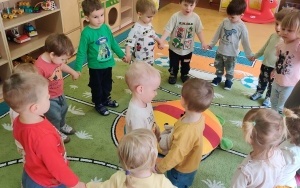 Miniony tydzień - grupa Misie: Tydzień pełen kolorów (2)