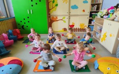 Miniony tydzień - grupa Pszczółek: Tydzień pełen niespodzianek (9)