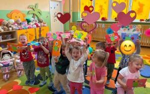 Dzień Rodziny w grupach Wiewiórek i Pszczółek  (6)