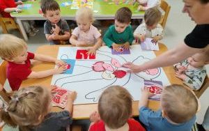 Miniony tydzień - grupa Pszczółki: Tydzień wspólnej zabawy (12)