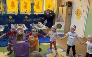 Dzień Kosmosu - starszaki z grupy Pszczółek i Wiewiórek  (7)