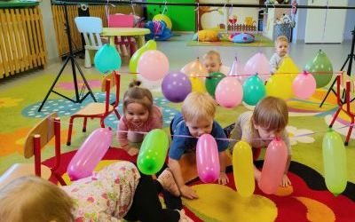 Miniony tydzień - grupa Pszczółek: Tydzień pełen pomysłów i działań (11)