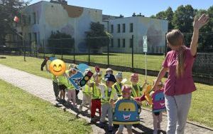 Zasady Ruchu Drogowego Grupa Pszczółek i Grupa Wiewiórek  (6)