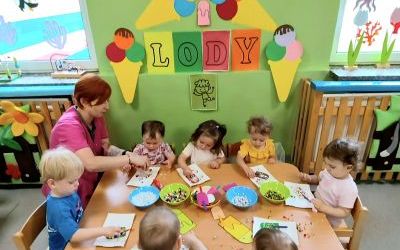 Miniony tydzień - grupa Pszczółek: Tydzień wspólnej zabawy (15)