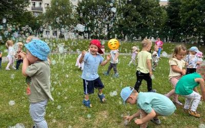 Miniony tydzień - grupa Pszczółek: Tydzień wspólnej zabawy (10)