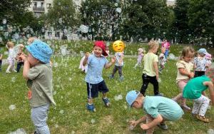 Miniony tydzień - grupa Pszczółek: Tydzień wspólnej zabawy (10)