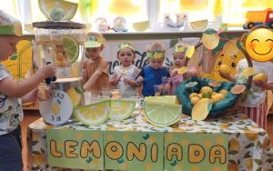 Lemoniada - grupa Wiewiórek i Pszczółek (2)