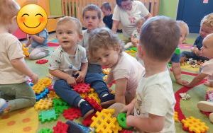 Pierwsze dni w żłobku - grupa Pszczółki (4)